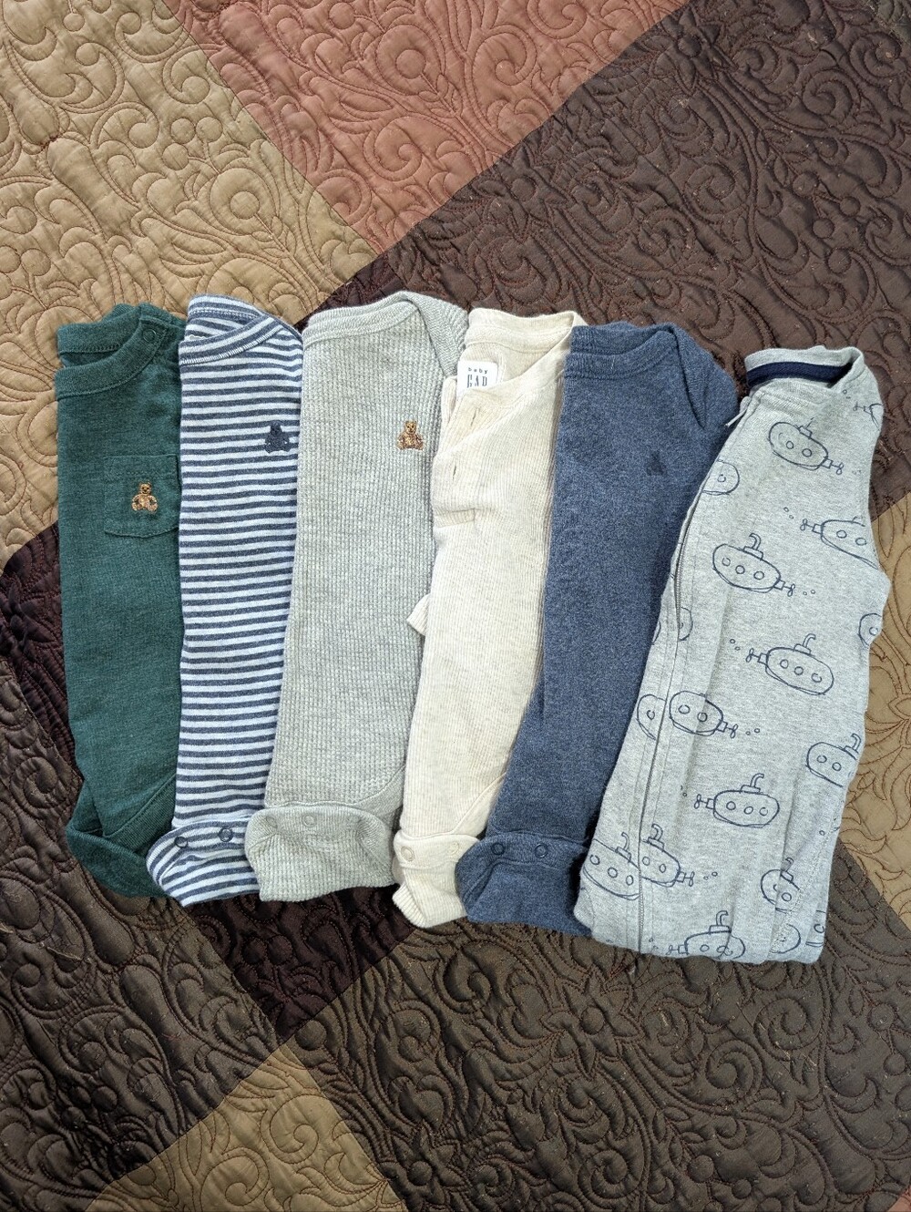 Infant Baby Gap Long Sleeve Bundle Size 0-3 Month